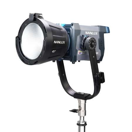 Nanlux Evoke 600C